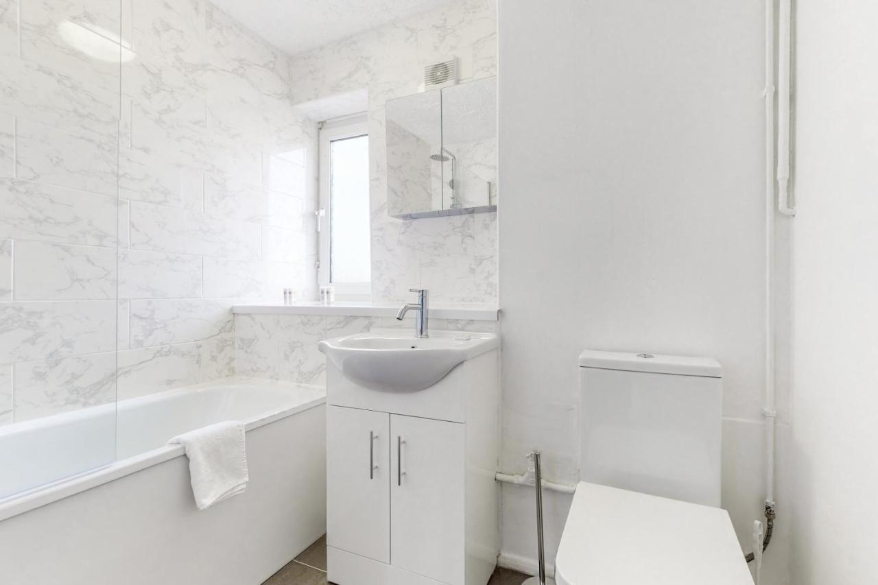 Apartment Near To Tower Bridge With Free Parking & View Of The Shard London Luaran gambar